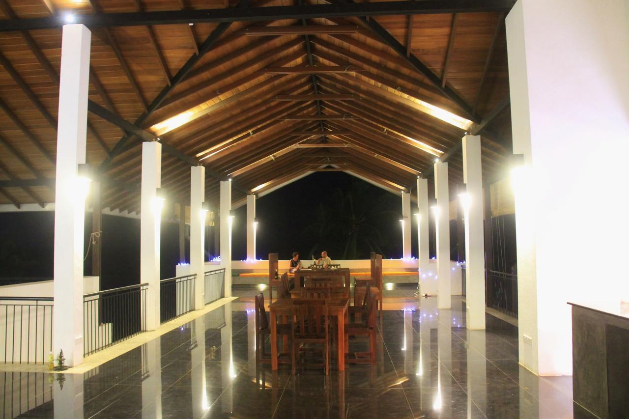 Culture Resort Matara Esterno foto